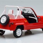 Renault 4L JP4 Rouge Otto 1:18 - image 2 of 6