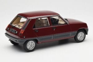 Renault 5 GTL Bordeaux Rouge Otto 1:18 OT1059 Résine — image 2 sur 6