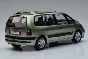 Renault Espace 3 Vert Otto 1:18 OT430 Résine — image 2 sur 6