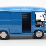 Renault Estafette Saviem Bleu Norev 1:18 - image 5 of 11