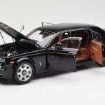 Rolls-Royce Phantom VII EWB Diamond Noir Kyosho 1:18 08841DBK2 - image 2 of 8
