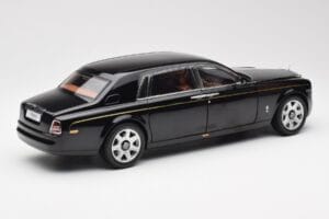 Rolls-Royce Phantom VII EWB Diamond Noir Kyosho 1:18 08841DBK2 Métal Moulé — image 3 sur 8