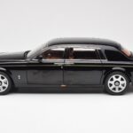 Rolls-Royce Phantom VII EWB Diamond Noir Kyosho 1:18 08841DBK2 - image 4 of 8