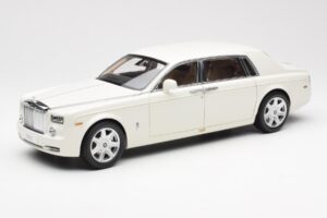 Rolls-Royce Phantom VII EWB English Blanc Kyosho 1:18 08841EW2