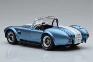 Shelby Cobra 427 S/C Bleu Clair Kyosho 1:18 08048SBL Métal Moulé — image 6 sur 9