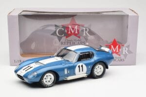 Shelby Daytona Cobra Coupe #11 S. Thompson 24 Hours of Le Mans 1965 CMR 1:18 CMR114 Métal Moulé — image 8 sur 8