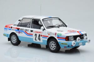 Skoda 130 L Night Version #24 J. Augland Rally Monte Carlo 1987 IXO 1:18 18RMC156 Métal Moulé — image 4 sur 6