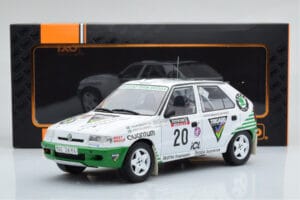 Skoda Felicia #20 S. Blomqvist / B. Cederberg Rally RAC Lombard 1995 IXO 1:18 18RMC147 Métal Moulé — image 6 sur 6