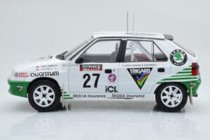 Skoda Felicia #27 P. Sibera / P. Gross Rally RAC Lombard 1995 IXO 1:18 18RMC148 Métal Moulé — image 3 sur 6