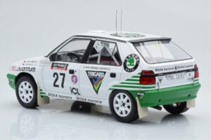 Skoda Felicia #27 P. Sibera / P. Gross Rally RAC Lombard 1995 IXO 1:18 18RMC148 Métal Moulé — image 5 sur 6