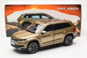 Skoda Kodiaq Or FAW 1:18 ZSX000001GOL Métal Moulé — image 8 sur 8