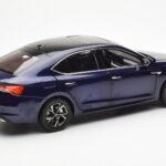 Skoda Octavia Pro Bleu FAW 1:18 ZMR000006BLA - image 3 of 8