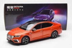 Skoda Octavia Pro Orange FAW 1:18 ZMR000006ORA Métal Moulé — image 8 sur 8