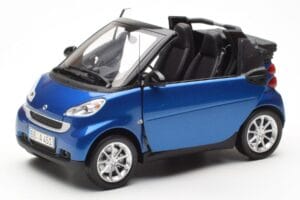 Smart Fortwo 451 Cabrio Bleu & Noir Minichamps 1:18 150036330 Métal Moulé — image 2 sur 8