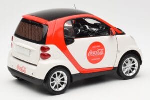 Smart Fortwo 451 Coca-Cola Minichamps 1:18 150036301 Métal Moulé — image 3 sur 8