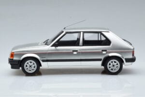 Talbot Horizon Premium Argent Otto 1:18 OT188 Résine — image 3 sur 6