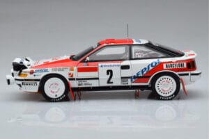 Toyota Celica GT-Four ST165 #2 C. Sainz / L. Moya Winner Rally Monte Carlo 1991 Kyosho 1:18 08961B Métal Moulé — image 4 sur 12