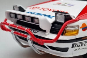 Toyota Celica GT-Four ST165 #3 B. Waldegard / F. Gallagher Winner Safari Rally 1990 Kyosho 1:18 08961A Métal Moulé — image 10 sur 12