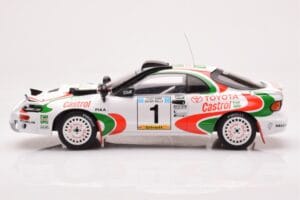 Toyota Celica Turbo 4WD ST185 #1 J. Kankkunen / J. Piironen Safari Rally 1993 IXO 1:18 18RMC150A Métal Moulé — image 3 sur 6