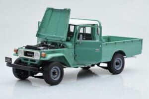 Toyota Land Cruiser 40 4x4 Pickup Vert Kyosho 1:18 08958FG Métal Moulé — image 2 sur 8