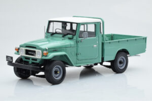 Toyota Land Cruiser 40 4x4 Pickup Vert Kyosho 1:18