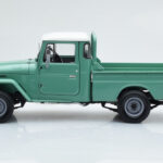 Toyota Land Cruiser 40 4x4 Pickup Vert Kyosho 1:18 - image 5 of 8