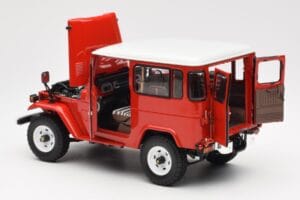 Toyota Land Cruiser FJ40 Van Rouge Kyosho 1:18 08971R Métal Moulé — image 5 sur 8