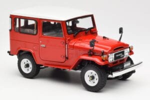 Toyota Land Cruiser FJ40 Van Rouge Kyosho 1:18 08971R Métal Moulé — image 6 sur 8