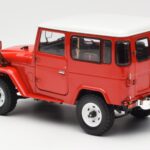 Toyota Land Cruiser FJ40 Van Rouge Kyosho 1:18 08971R - image 7 of 8