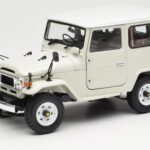 Toyota Land Cruiser FJ40 Van Blanc Kyosho 1:18 08971W