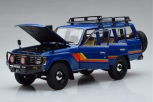 Toyota Land Cruiser 60 Bleu Avec Pièces Optionnelles Kyosho 1:18 08956XBL Métal Moulé — image 2 sur 11