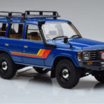 Toyota Land Cruiser 60 Bleu Avec Pièces Optionnelles Kyosho 1:18 - image 5 of 11