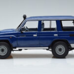 Toyota Land Cruiser J76 Bleu Almost Real 1:18 - image 4 of 7