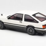 Toyota Sprinter Trueno AE86 Blanc Otto 1:18 OT444B - image 5 of 6