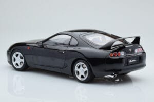 Toyota Supra A80 Noir LCD 1:18 LCD18020-BL Métal Moulé — image 3 sur 7