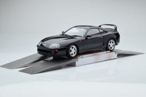 Toyota Supra A80 Noir LCD 1:18 LCD18020-BL Métal Moulé — image 5 sur 7