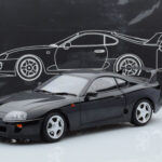Toyota Supra A80 Noir LCD 1:18 - image 7 of 7