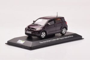 Toyota Urban Cruiser Violet Métallisé Minichamps 1:43 403166963 Métal Moulé — image 2 sur 4