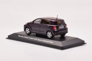 Toyota Urban Cruiser Violet Métallisé Minichamps 1:43 403166963 Métal Moulé — image 3 sur 4