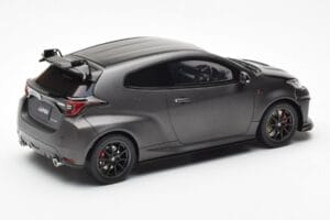 Toyota GR Yaris Circuit Package Noir Otto 1:18 OT1046 Métal Moulé — image 2 sur 6