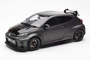 Toyota GR Yaris Circuit Package Noir Otto 1:18 OT1046