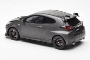 Toyota GR Yaris Circuit Package Noir Otto 1:18 OT1046 Métal Moulé — image 5 sur 6