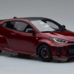 Toyota GR Yaris Rouge Otto 1:18 - image 4 of 6
