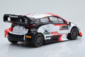 Toyota GR Yaris Rally1 #1 S. Ogier / B. Veillas Rally Monte Carlo 2022 IXO 1:18 18RMC151B Métal Moulé — image 2 sur 6
