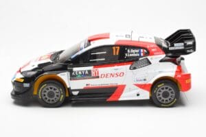 Toyota GR Yaris Rally1 #17 S. Ogier / V. Landais Safari Rally Kenya 2023 IXO 1:18 18RMC173A Métal Moulé — image 3 sur 6