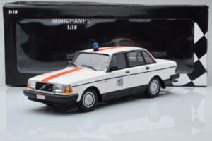 Volvo 240 GL Police Belgique Minichamps 1:18 155171492 Métal Moulé — image 6 sur 6