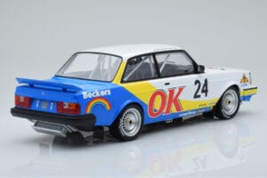 Volvo 240 Turbo Beckers #24 P.G. Andersson Nurburgring 1985 IXO 1:18 18RMC105A Métal Moulé — image 2 sur 6