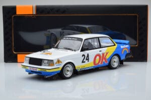 Volvo 240 Turbo Beckers #24 P.G. Andersson Nurburgring 1985 IXO 1:18 18RMC105A Métal Moulé — image 6 sur 6