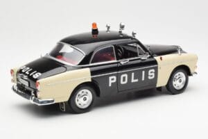 Volvo P121 Police Revell 1:18 8904 Métal Moulé — image 3 sur 8