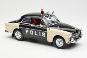 Volvo P121 Police Revell 1:18 8904 Métal Moulé — image 6 sur 8